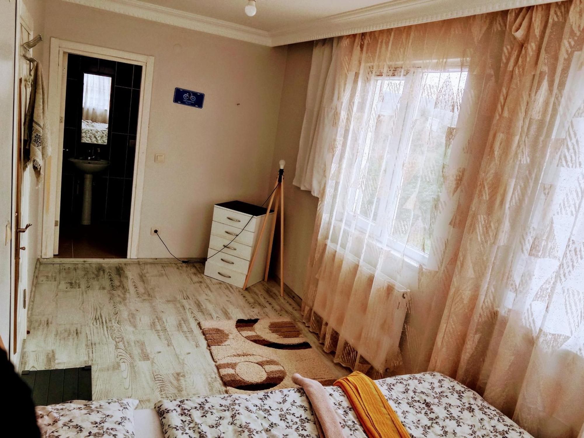 Orman Villa Hotel Is 6 Minutes From The Airport Arnavutkoy Eksteriør billede