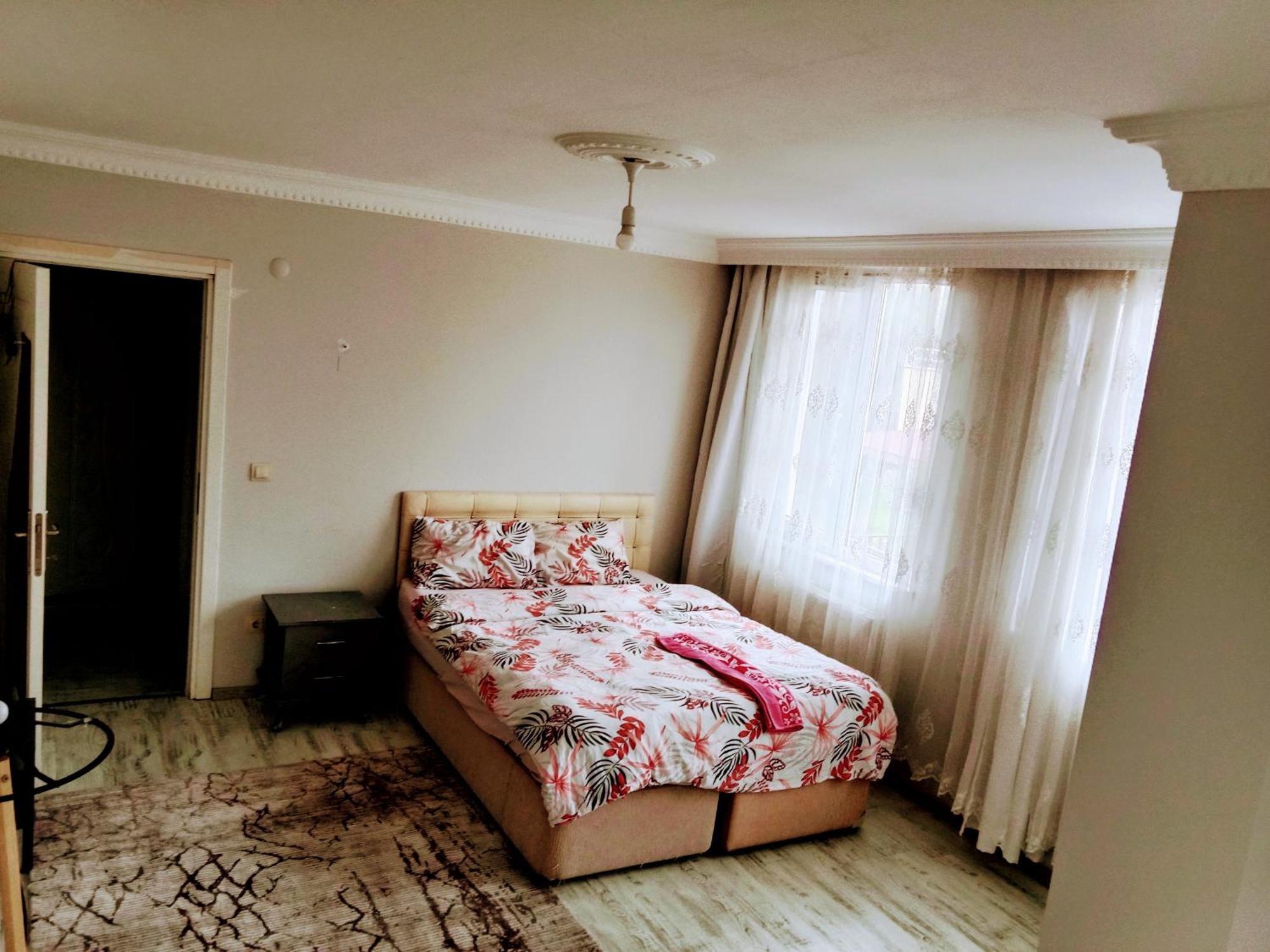 Orman Villa Hotel Is 6 Minutes From The Airport Arnavutkoy Eksteriør billede
