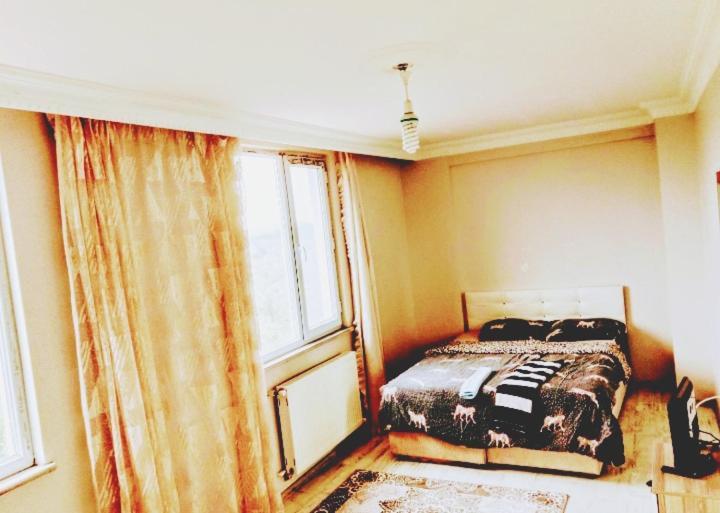 Orman Villa Hotel Is 6 Minutes From The Airport Arnavutkoy Eksteriør billede