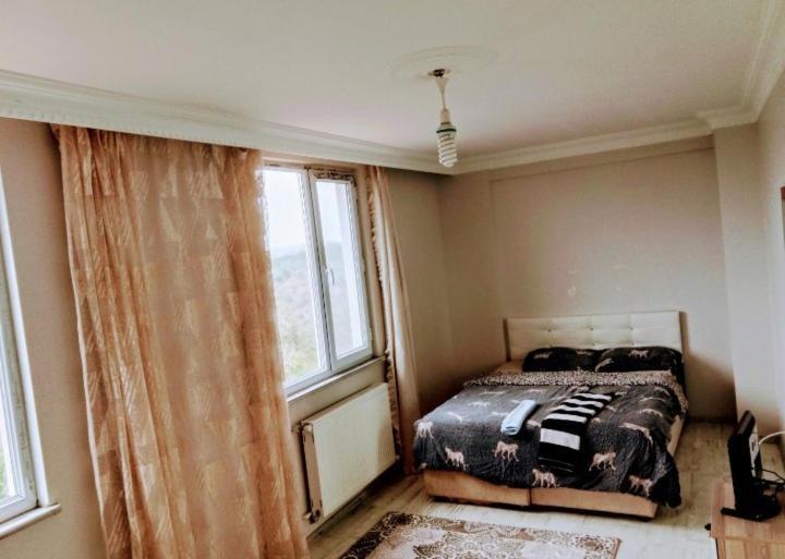 Orman Villa Hotel Is 6 Minutes From The Airport Arnavutkoy Eksteriør billede